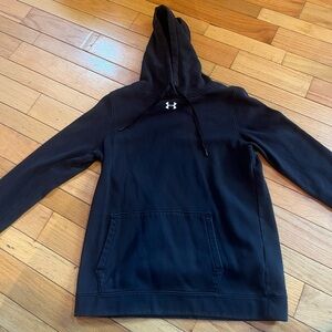 Black Under Armour hoodie